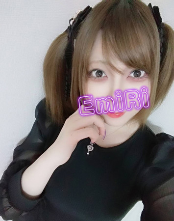 新橋ぽっちゃり風俗 ぽちゃカワイイ! えみり